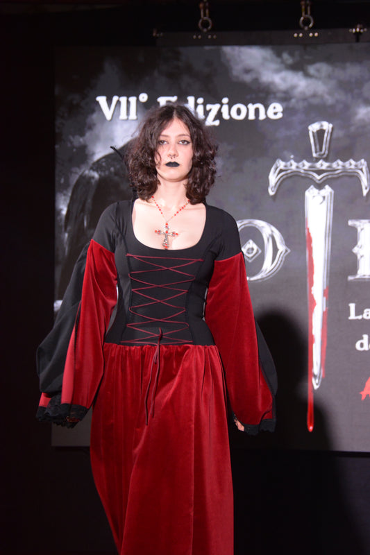 Elegant Gothic Dress: Black Lace-up, Burgundy Sleeves, Lace