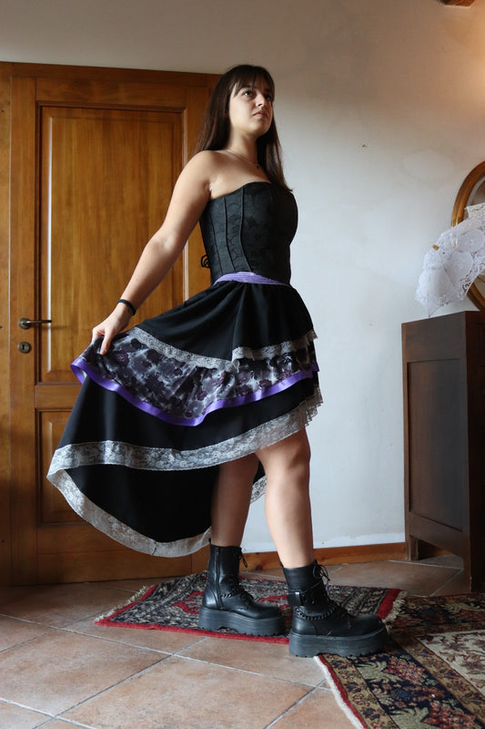 DF - 3-layer asymmetric skirt in black viscose and rose pattern.