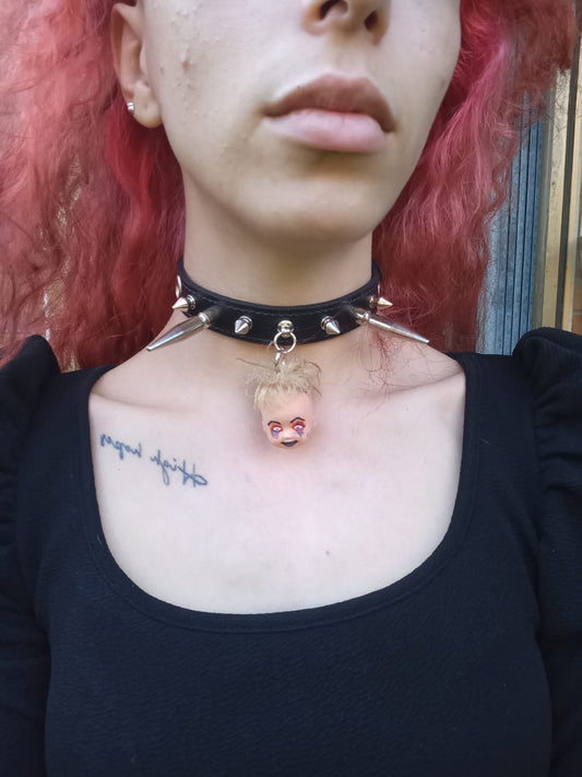 Choker baby demon